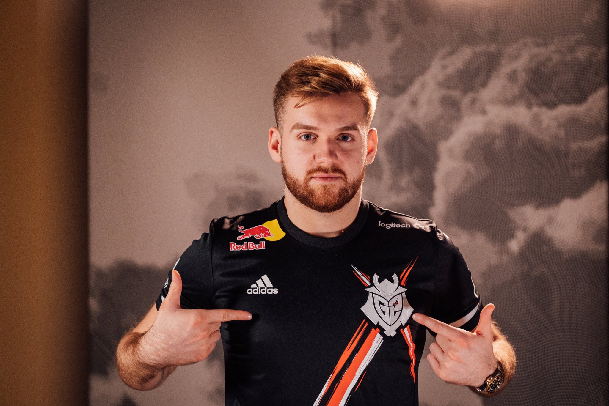 与热点内容 与热点内容